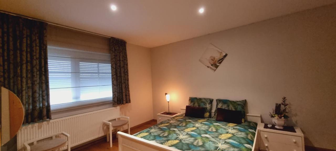 Susberg-1 & 2 Apartman NeerNeerpelt Kültér fotó