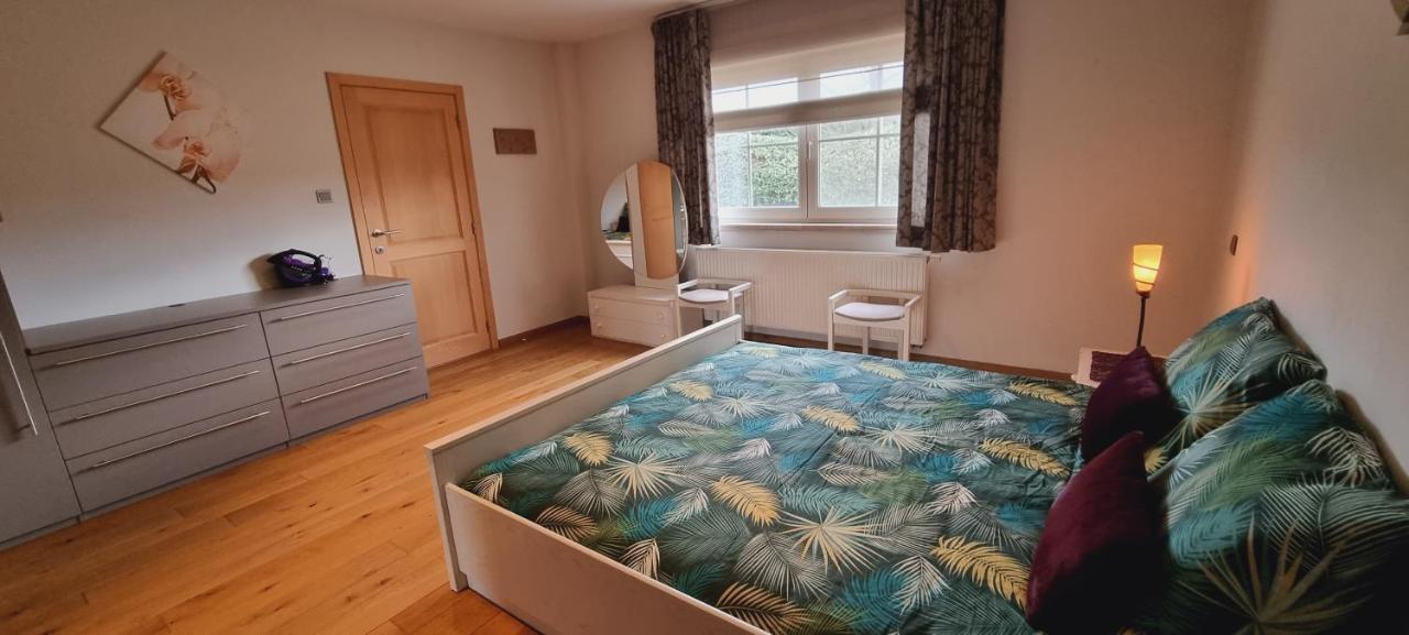 Susberg-1 & 2 Apartman NeerNeerpelt Kültér fotó