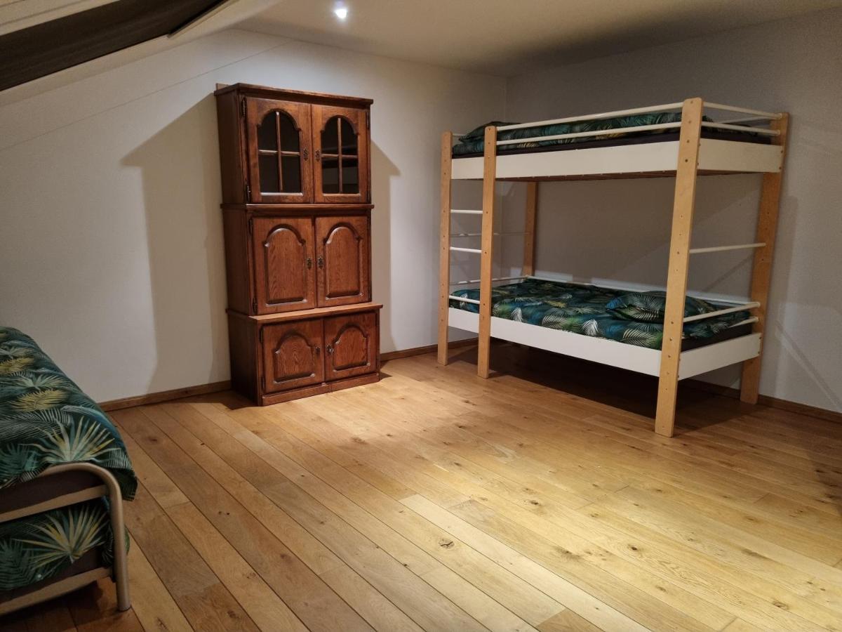 Susberg-1 & 2 Apartman NeerNeerpelt Kültér fotó