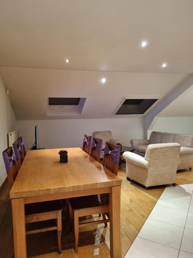 Susberg-1 & 2 Apartman NeerNeerpelt Kültér fotó