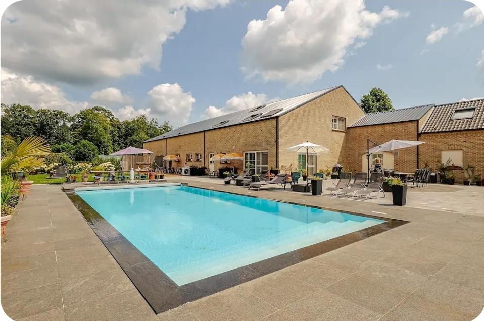 Susberg-1 & 2 Apartman NeerNeerpelt Kültér fotó